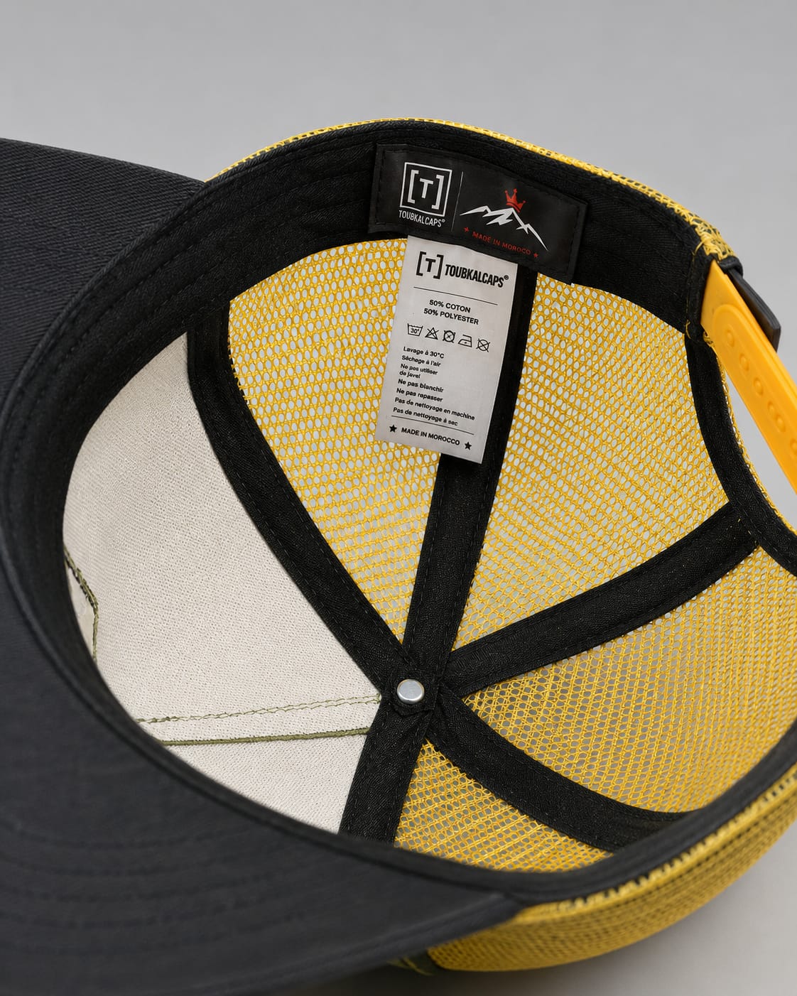 Daffy Duck Jungle Quack Cap